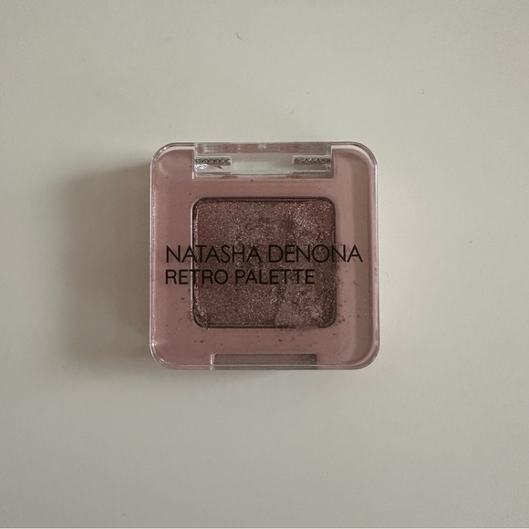 Natasha denona retro single eyeshadow - Picture 3 of 3
